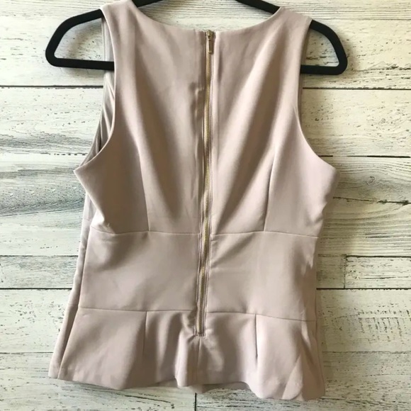 Super cute Dynamite tank top - Picture 2 of 3